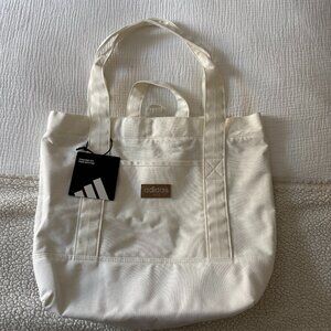 NWT Adidas Insulated Gym Bag